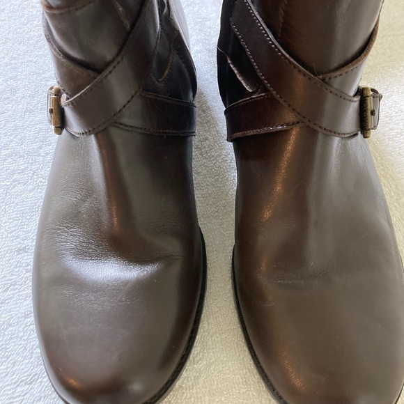 Lauren Ralph Lauren Sahara riding boots. - Picture 4 of 8